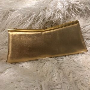 Gold clutch